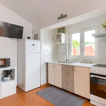 Beautiful Sea View Apartamento Zverinac