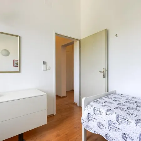 Beautiful Sea View Apartamento Zverinac